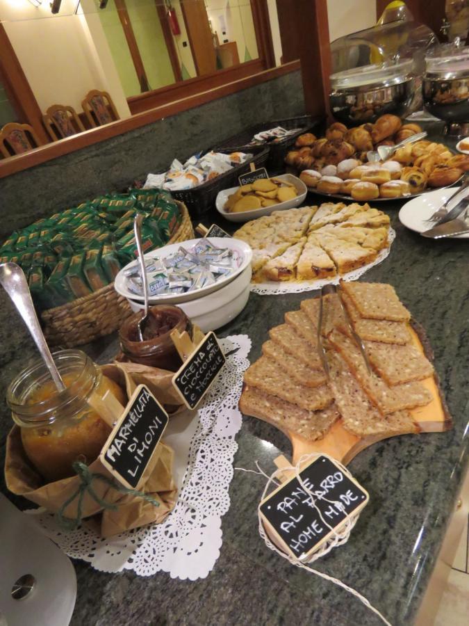 Hotel Italia Baselga di Pinè Εξωτερικό φωτογραφία
