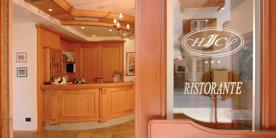 Hotel Italia Baselga di Pinè Εξωτερικό φωτογραφία